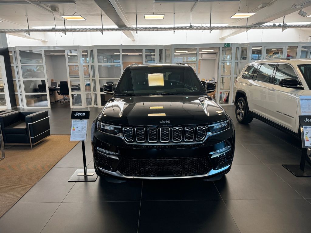 Jeep Grand Cherokee 2023