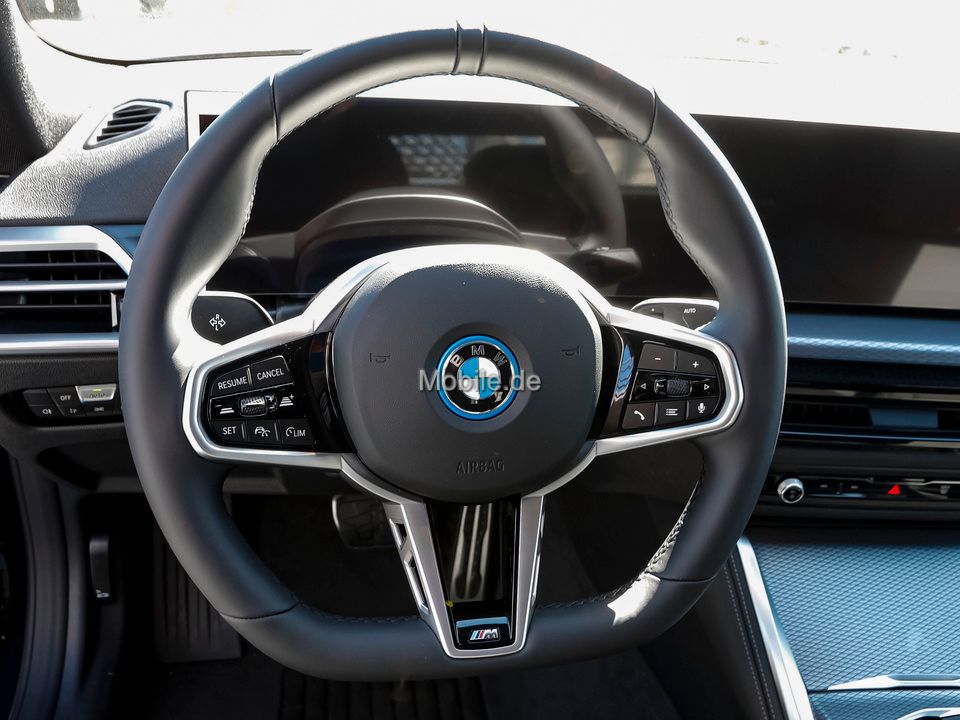 BMW i4 2025