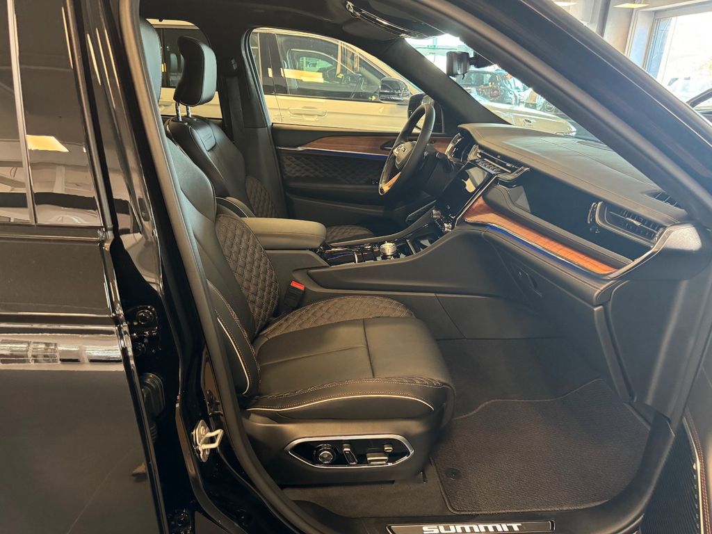 Jeep Grand Cherokee 2023