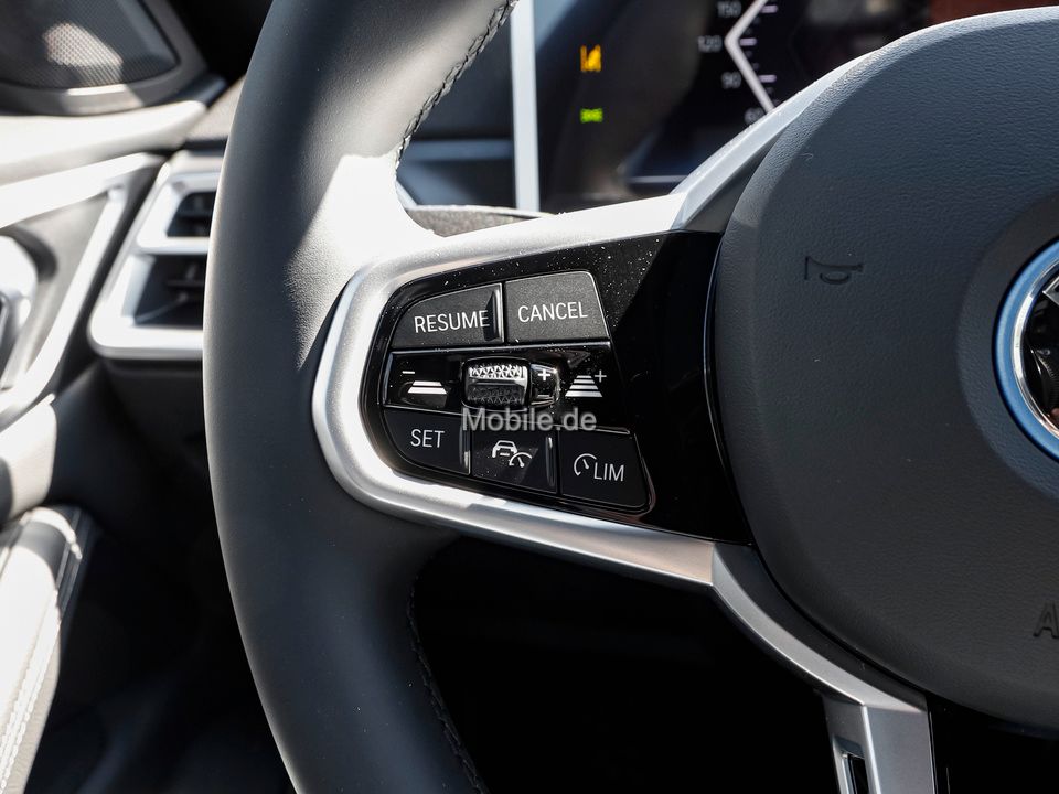 BMW i4 2025