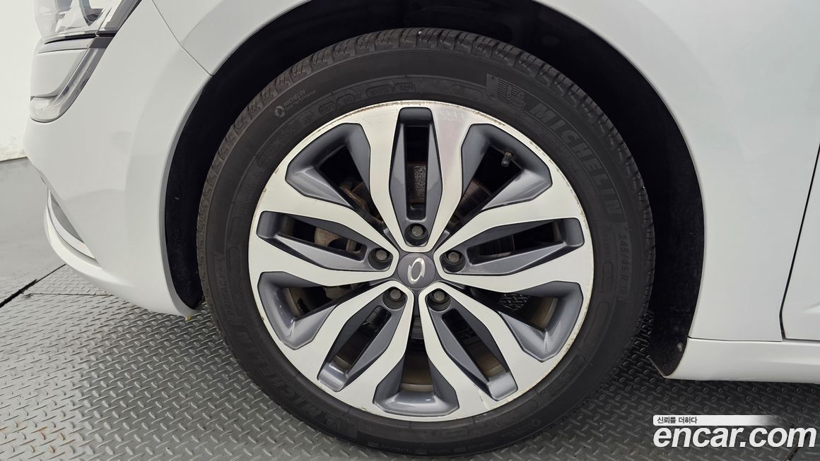 Renault-KoreaSamsung SM6 2016