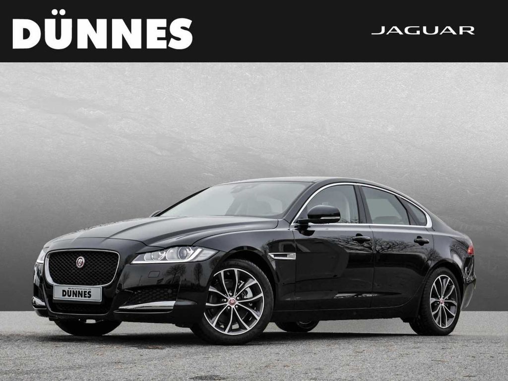Jaguar XF 2016
