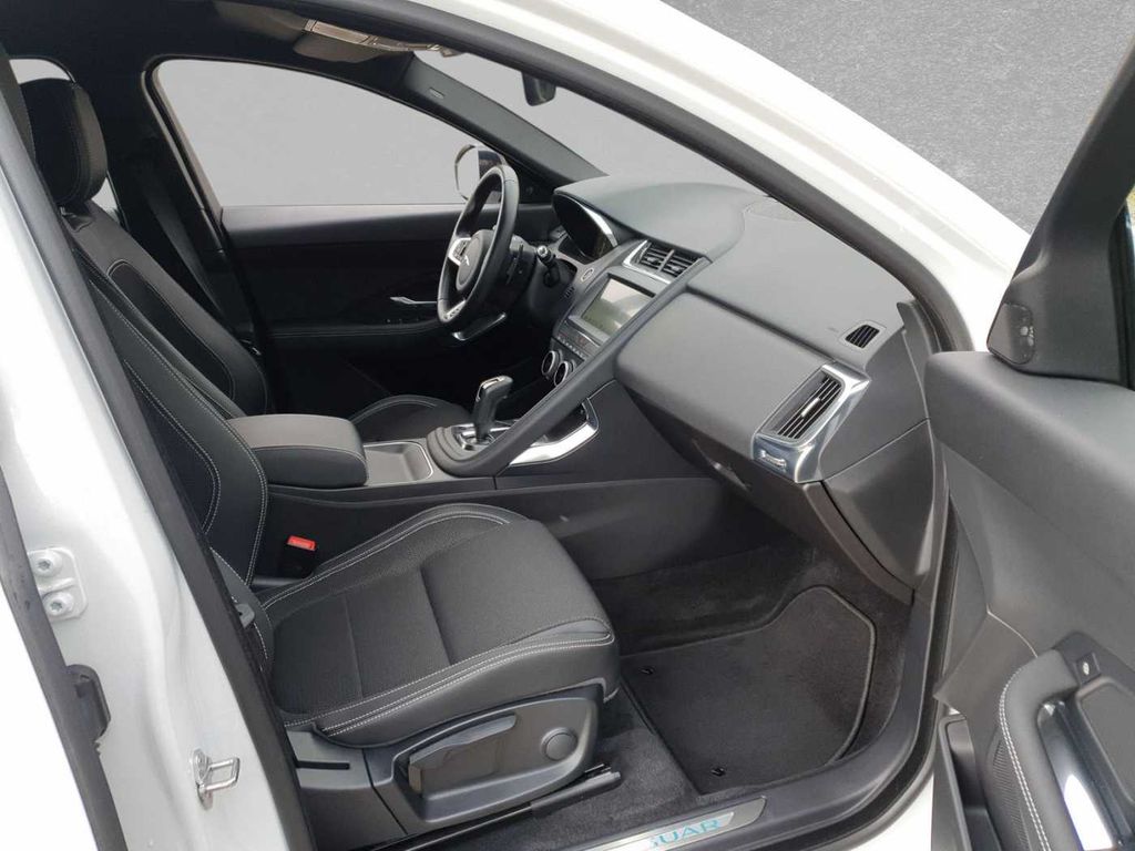 Jaguar E-Pace 2018