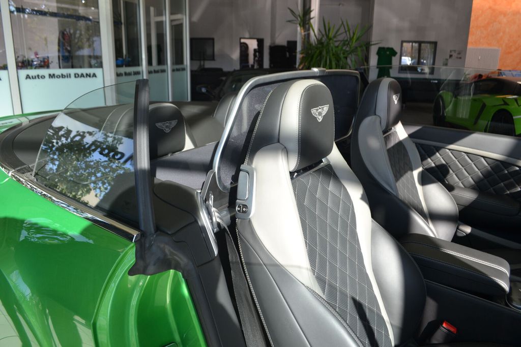 Bentley Continental GTC 2015