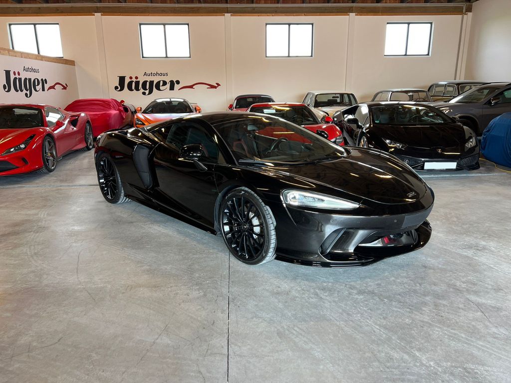 McLaren GT 2020