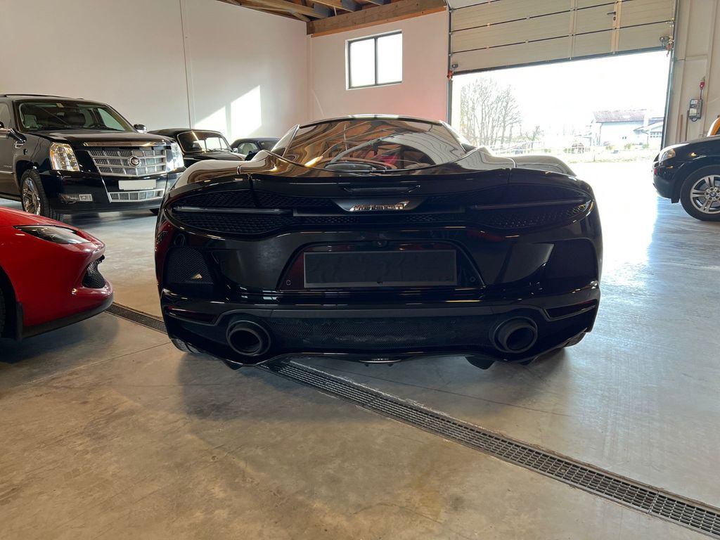 McLaren GT 2020