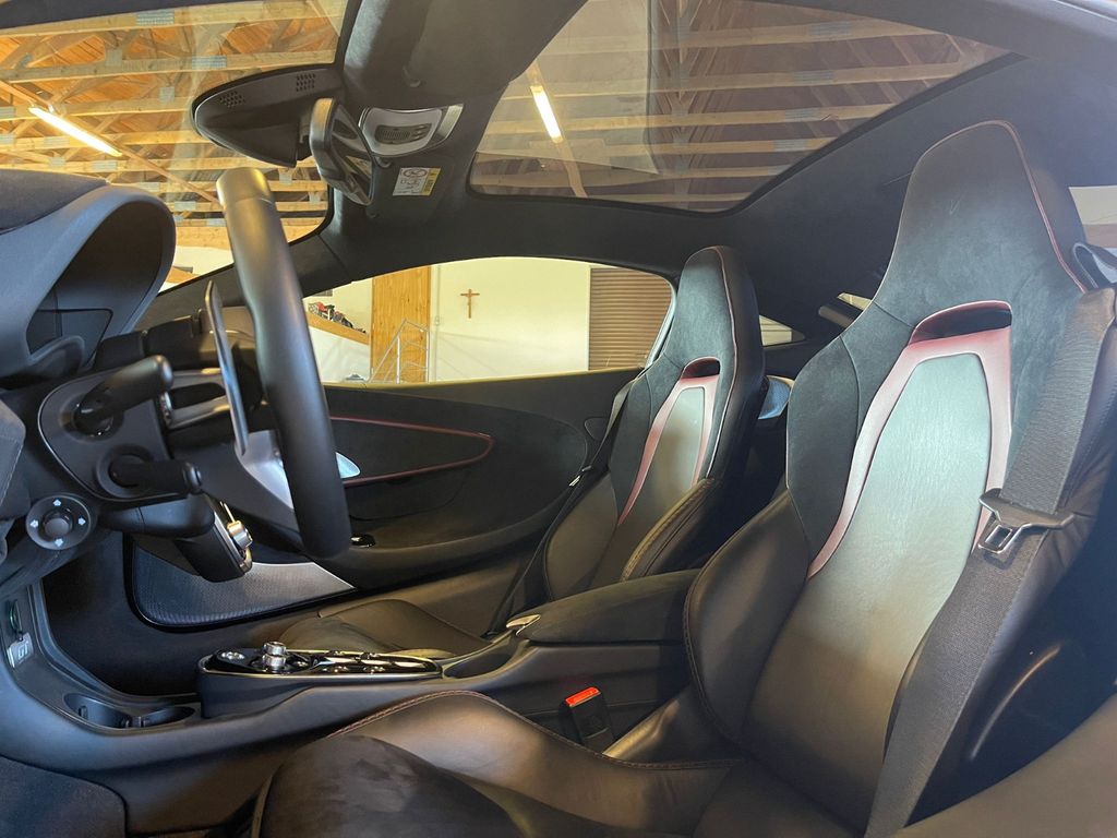 McLaren GT 2020