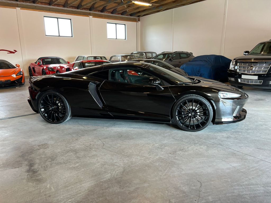 McLaren GT 2020