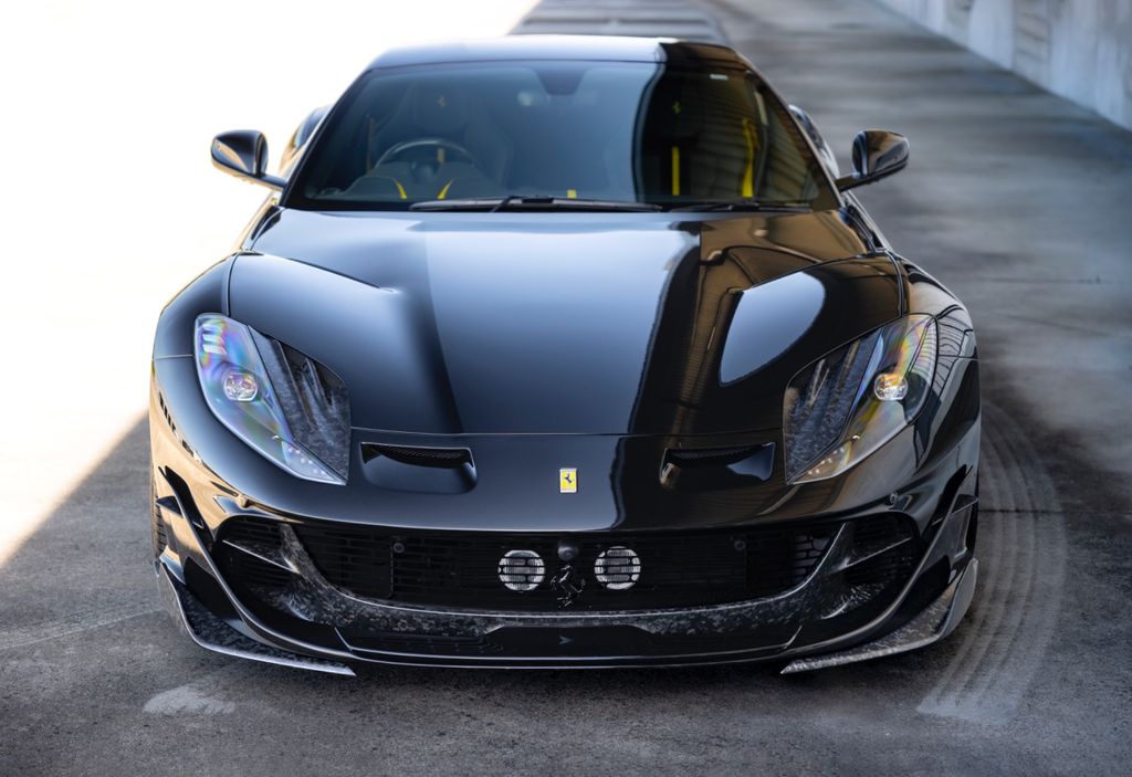Ferrari 812 2020