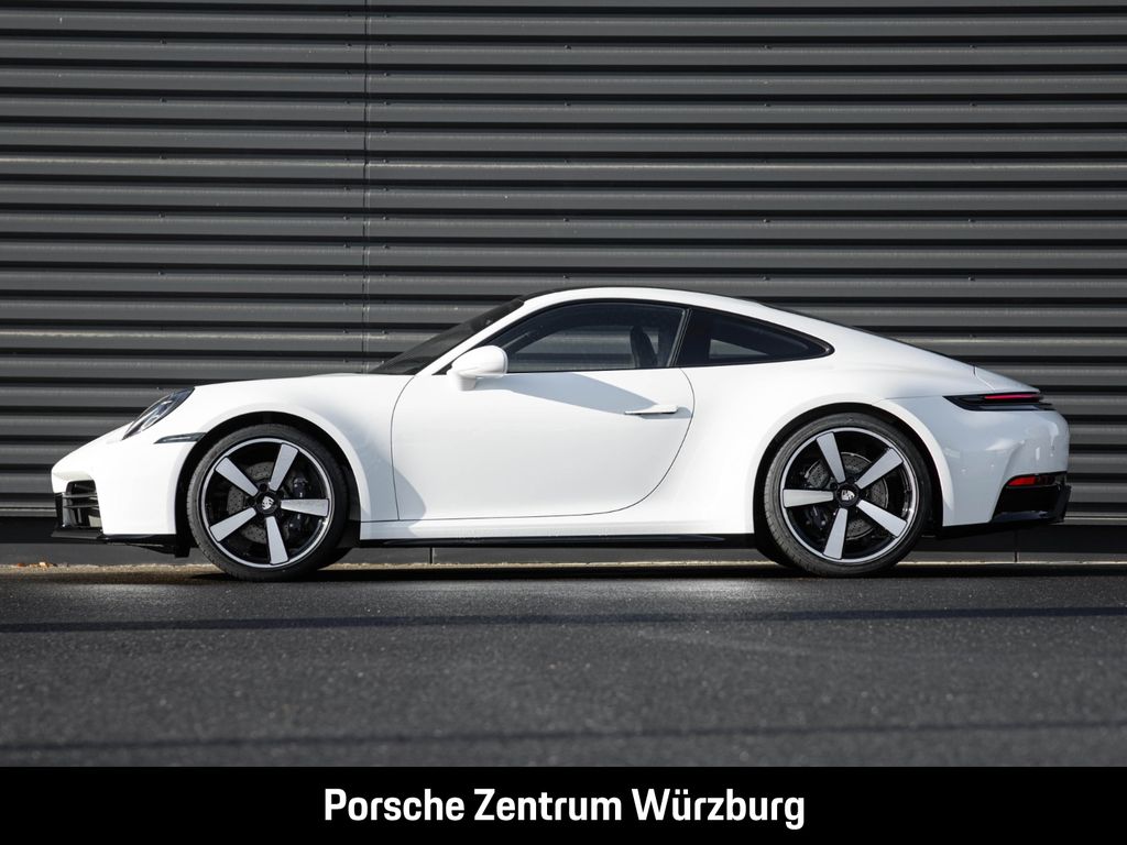 Porsche 992 2025