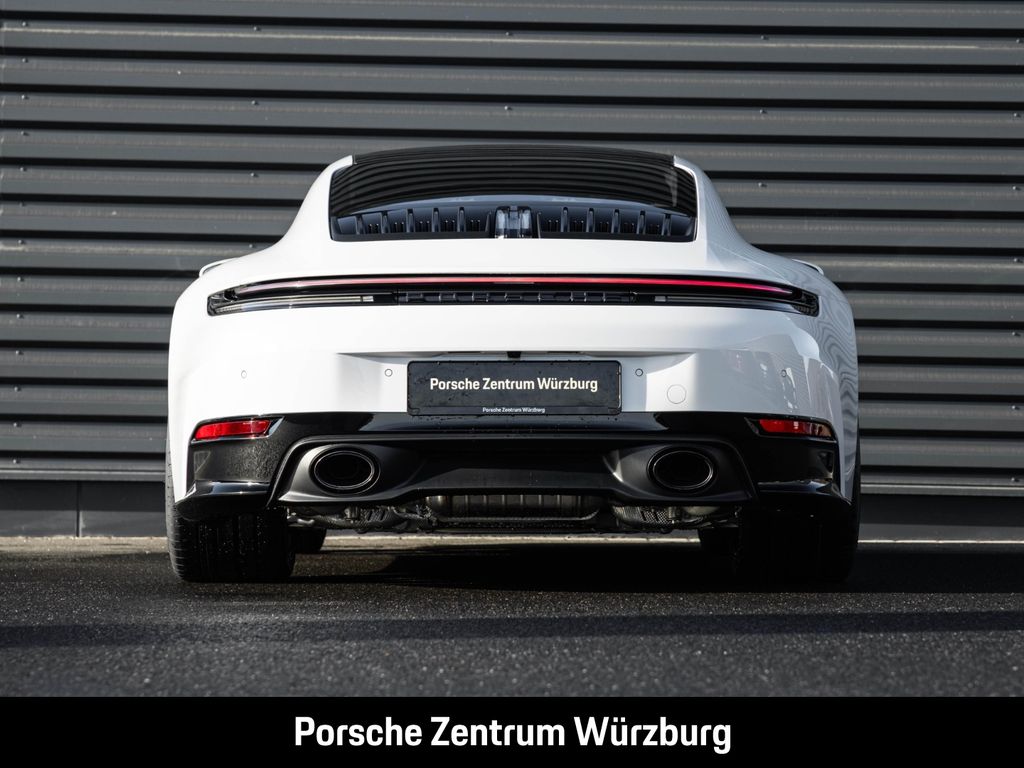 Porsche 992 2025