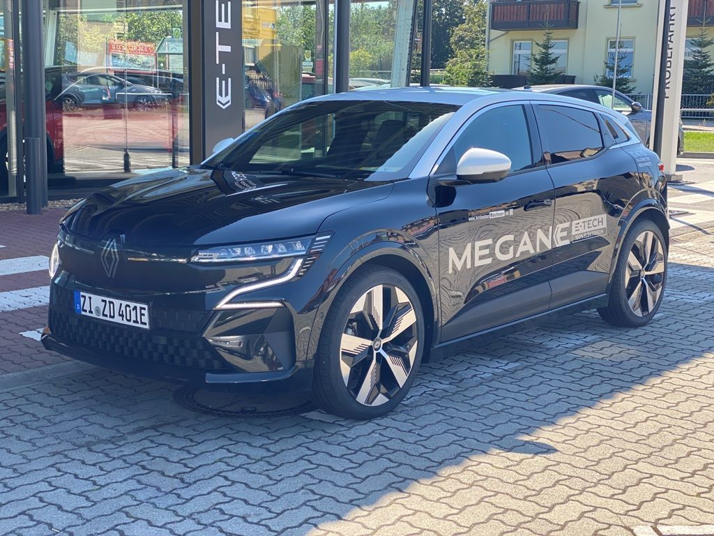 Renault Megane E-TECH 2023