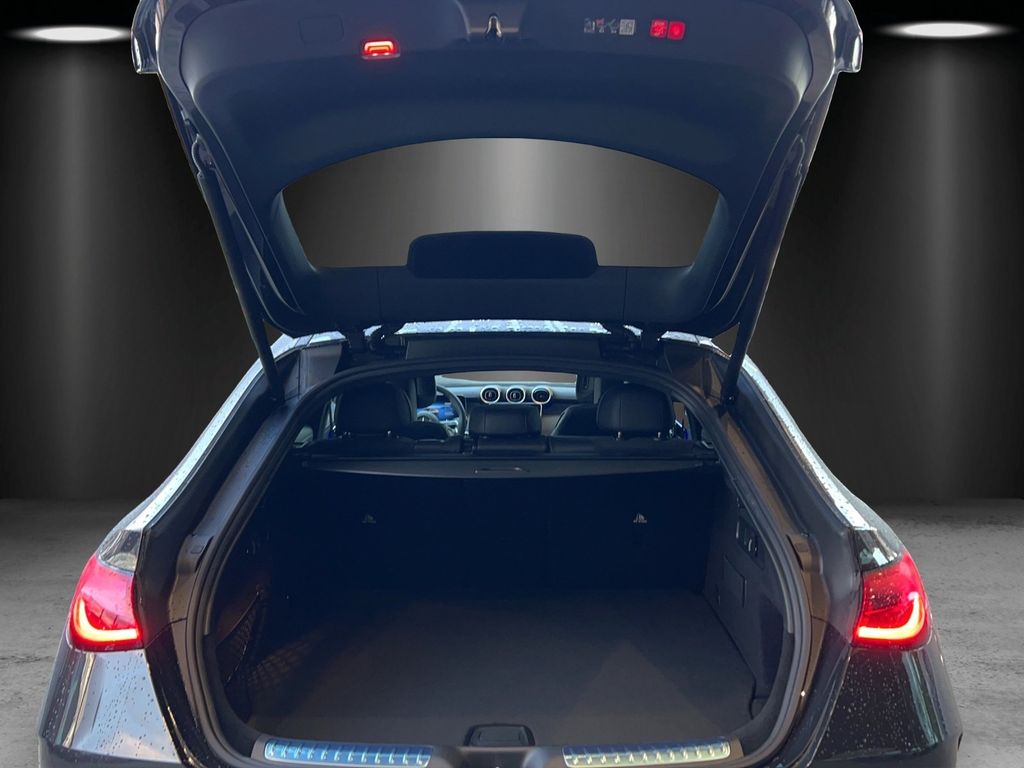 Mercedes-Benz GLC 300 2023