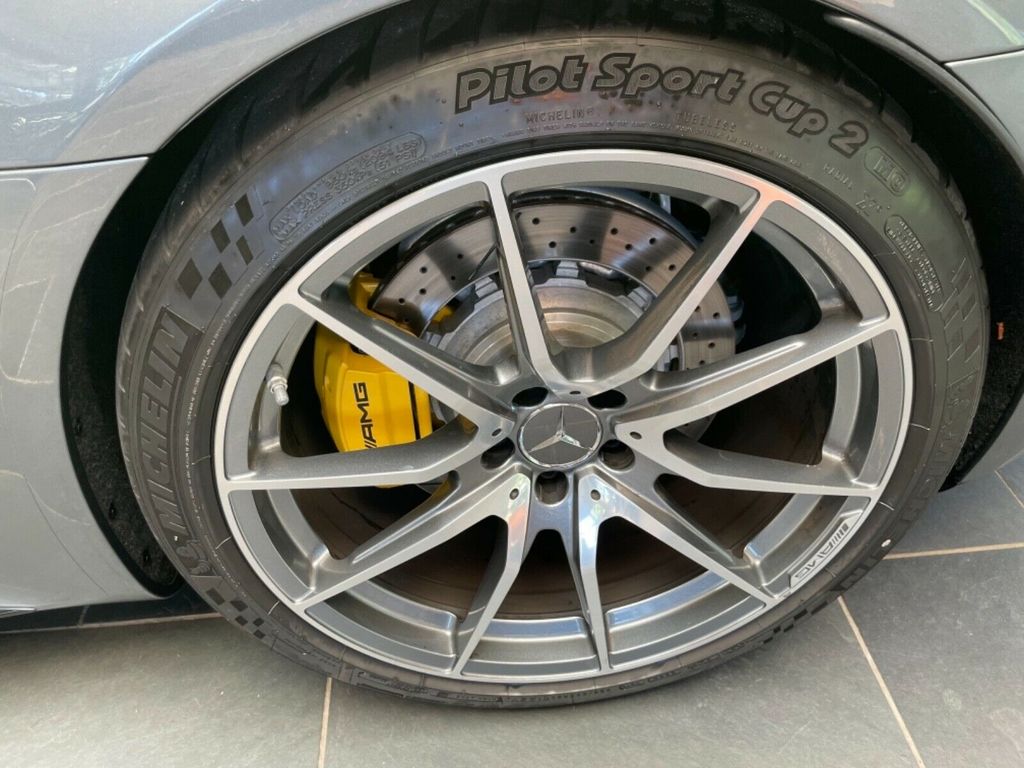 Mercedes-Benz AMG GT R 2020