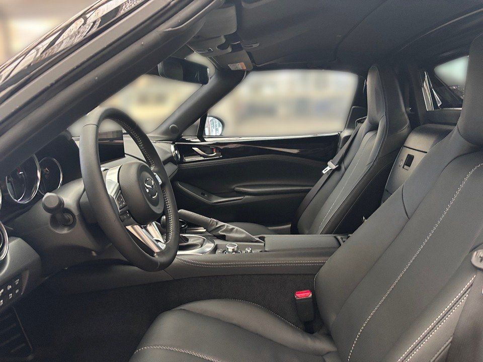 Mazda MX-5 2025