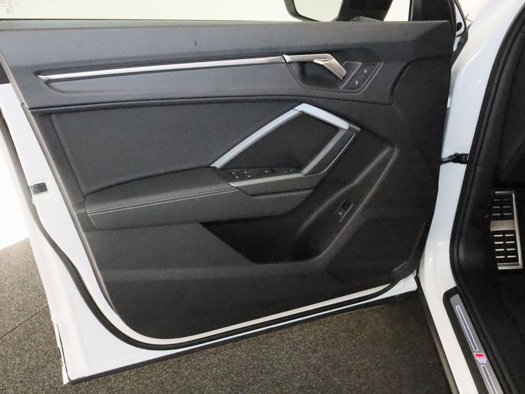 Audi Q3 2024