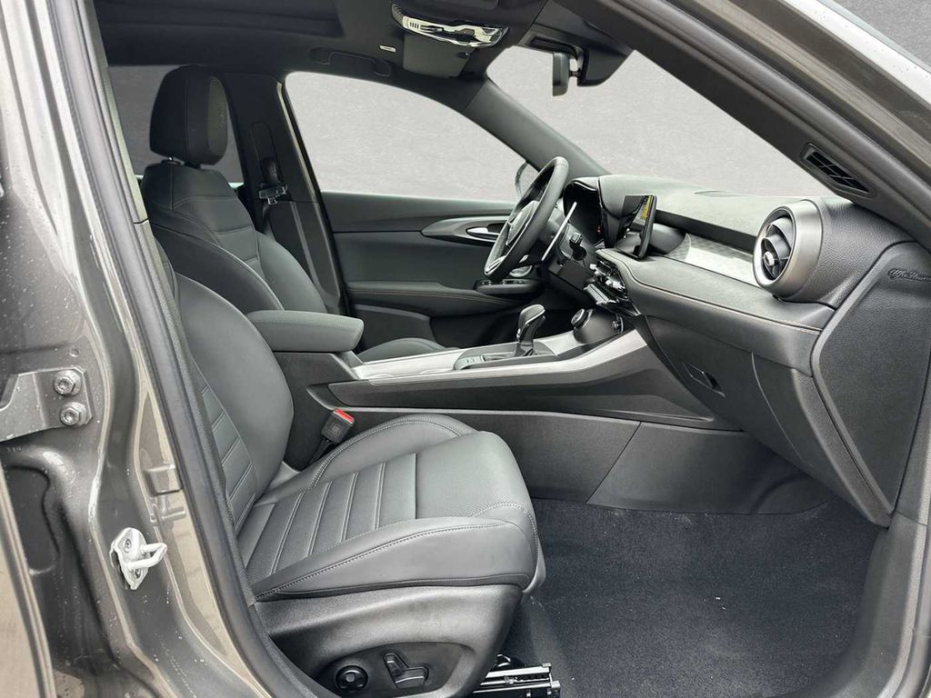 Alfa Romeo Tonale 2025