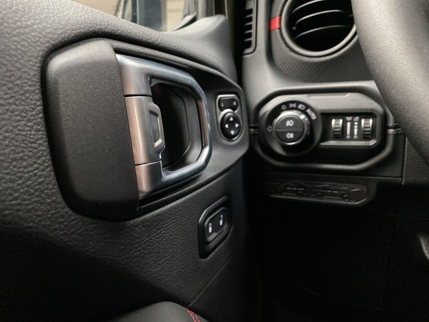 Jeep Wrangler 2024