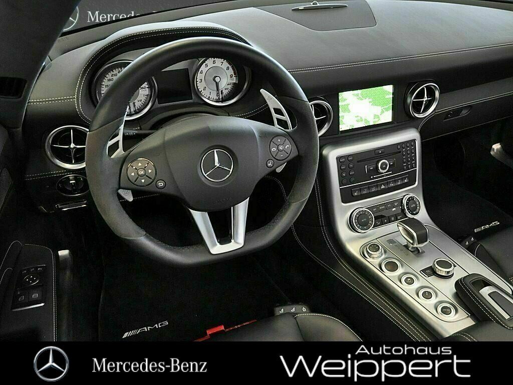 Mercedes-Benz SLS AMG 2013
