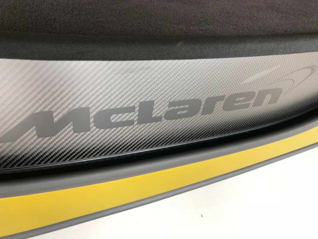 McLaren 675LT Spider 2016