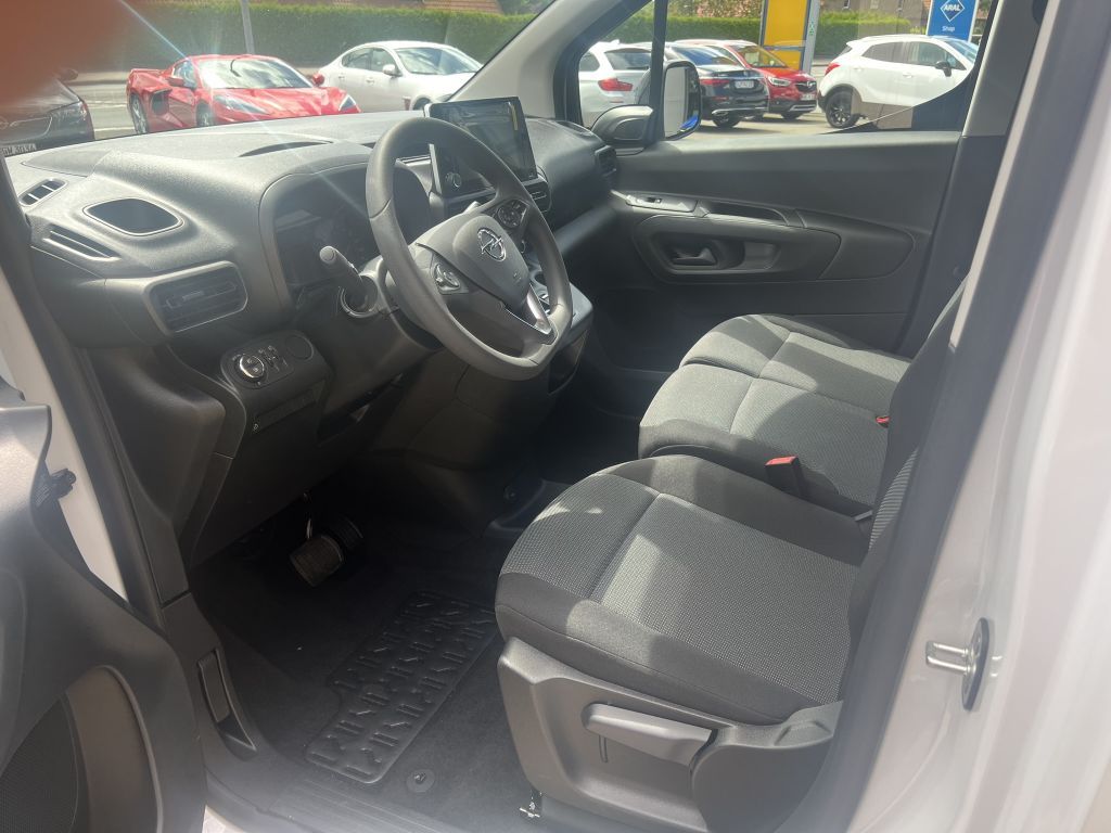 Opel Combo 2024