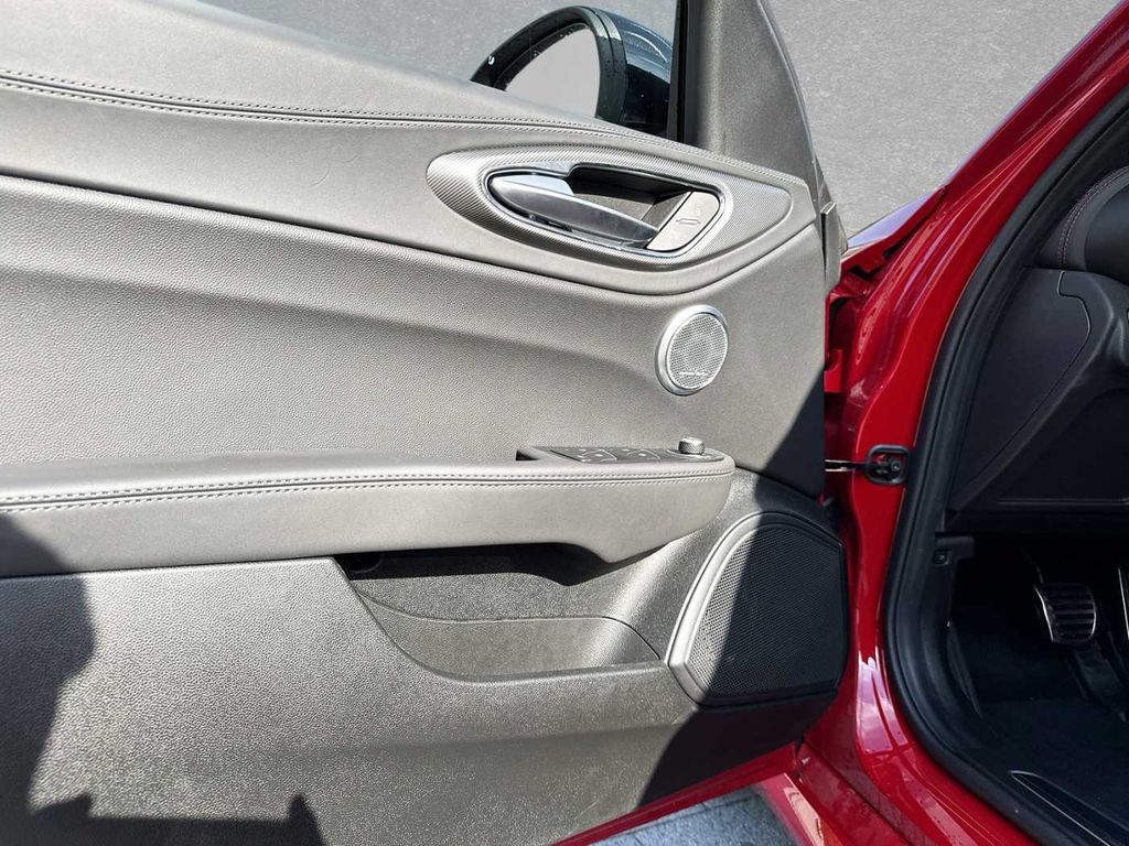 Alfa Romeo Giulia 2023