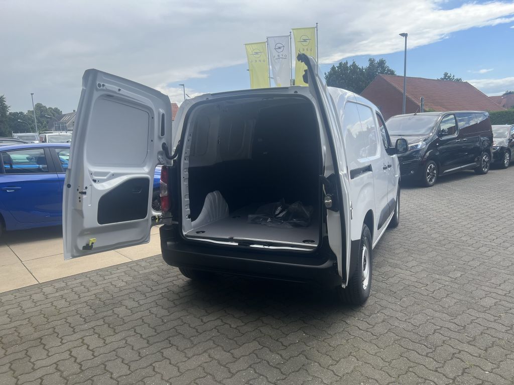 Opel Combo 2024