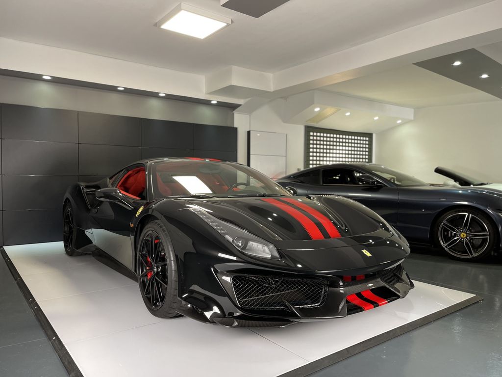 Ferrari 488 Pista 2019