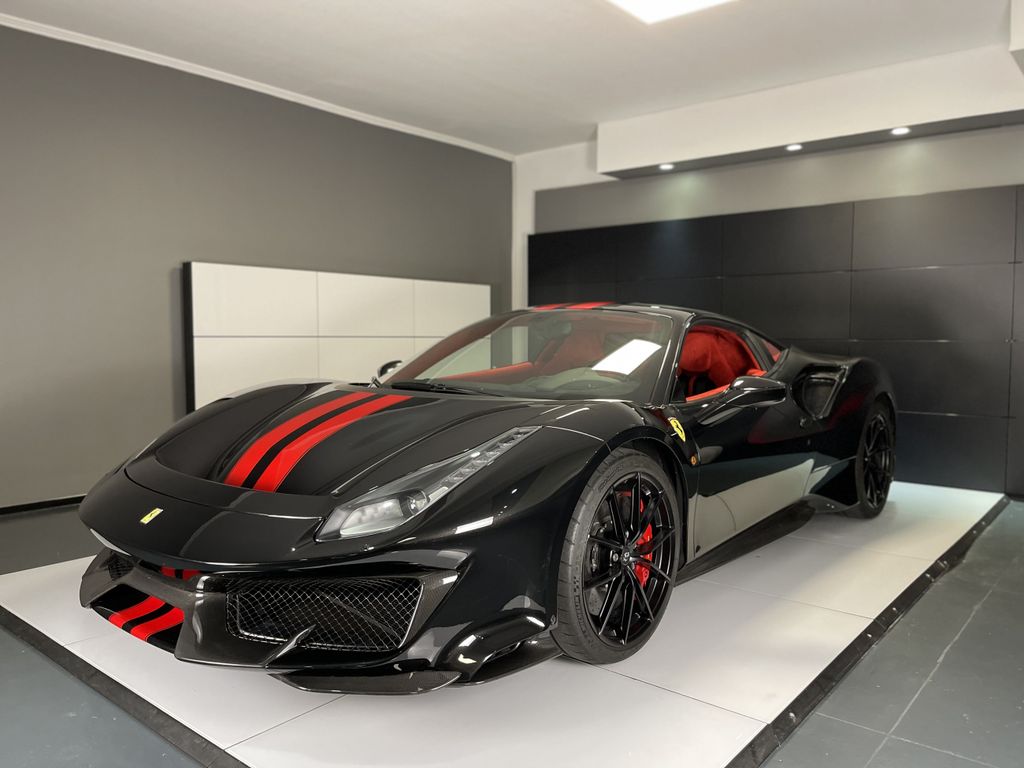 Ferrari 488 Pista 2019