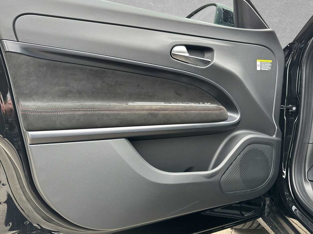 Alfa Romeo Junior 2025