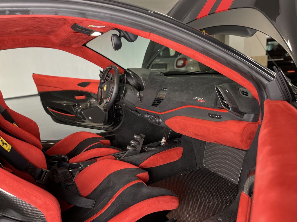 Ferrari 488 Pista 2019