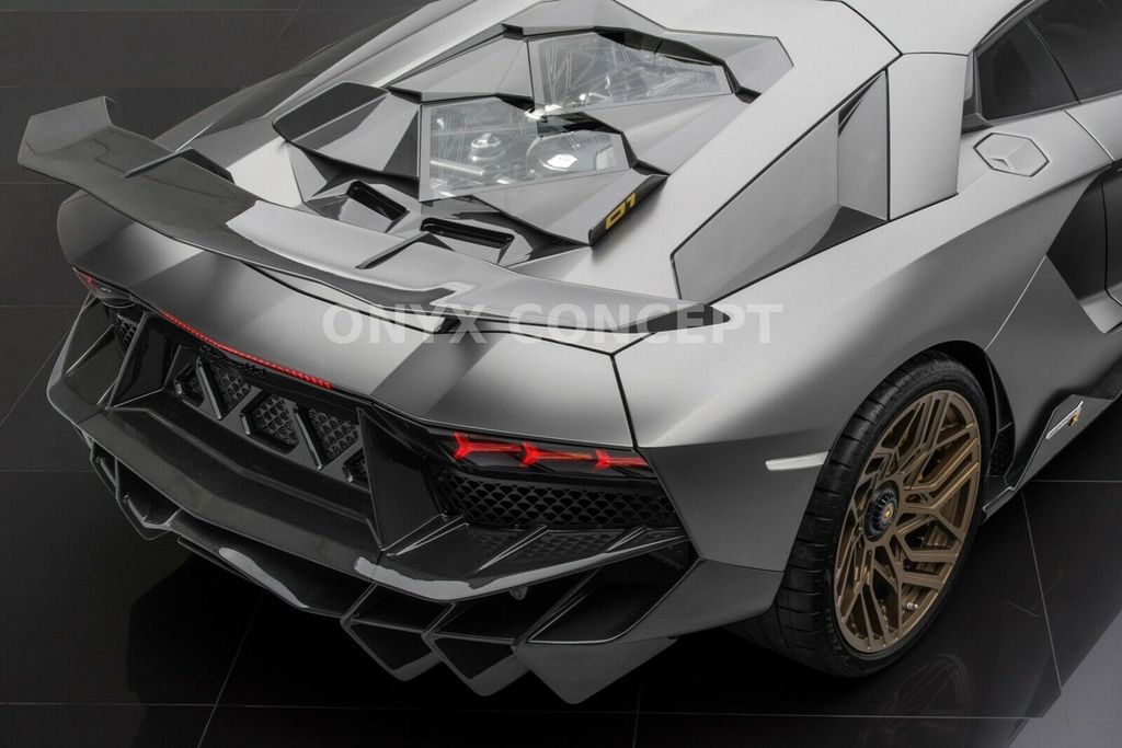 Lamborghini Aventador 2019