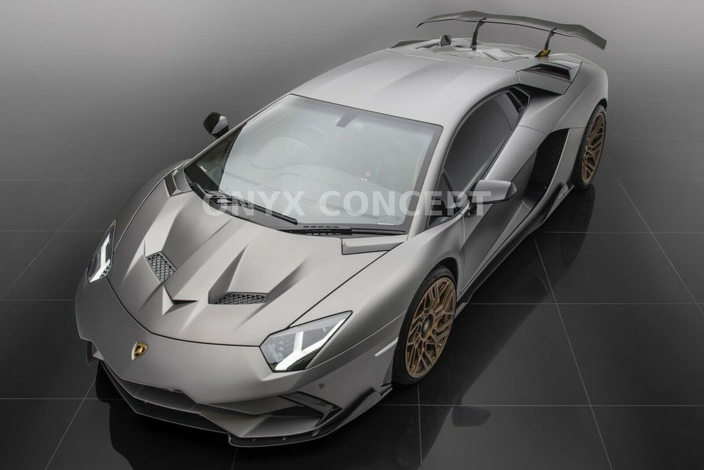 Lamborghini Aventador 2019