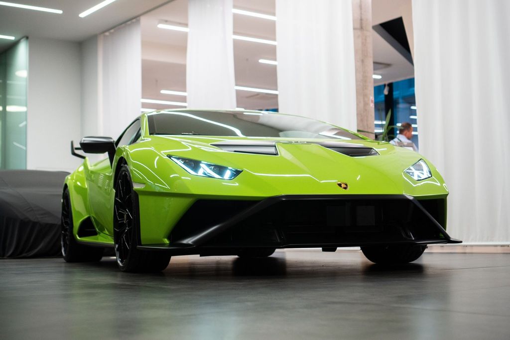 Lamborghini Huracán 2024