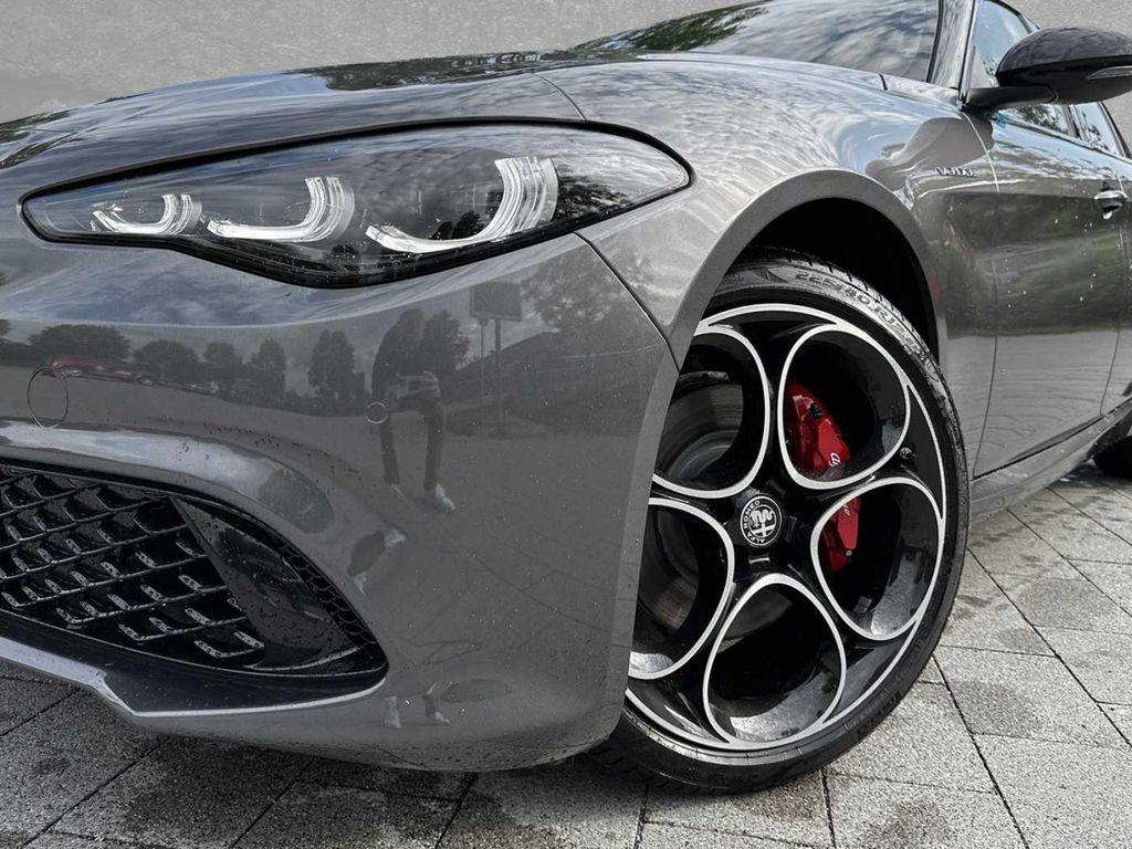 Alfa Romeo Giulia 2024
