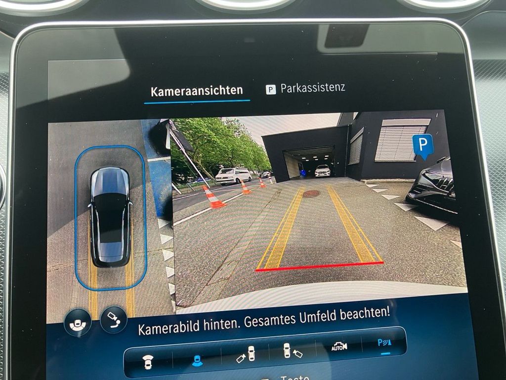 Mercedes-Benz C 220 2025