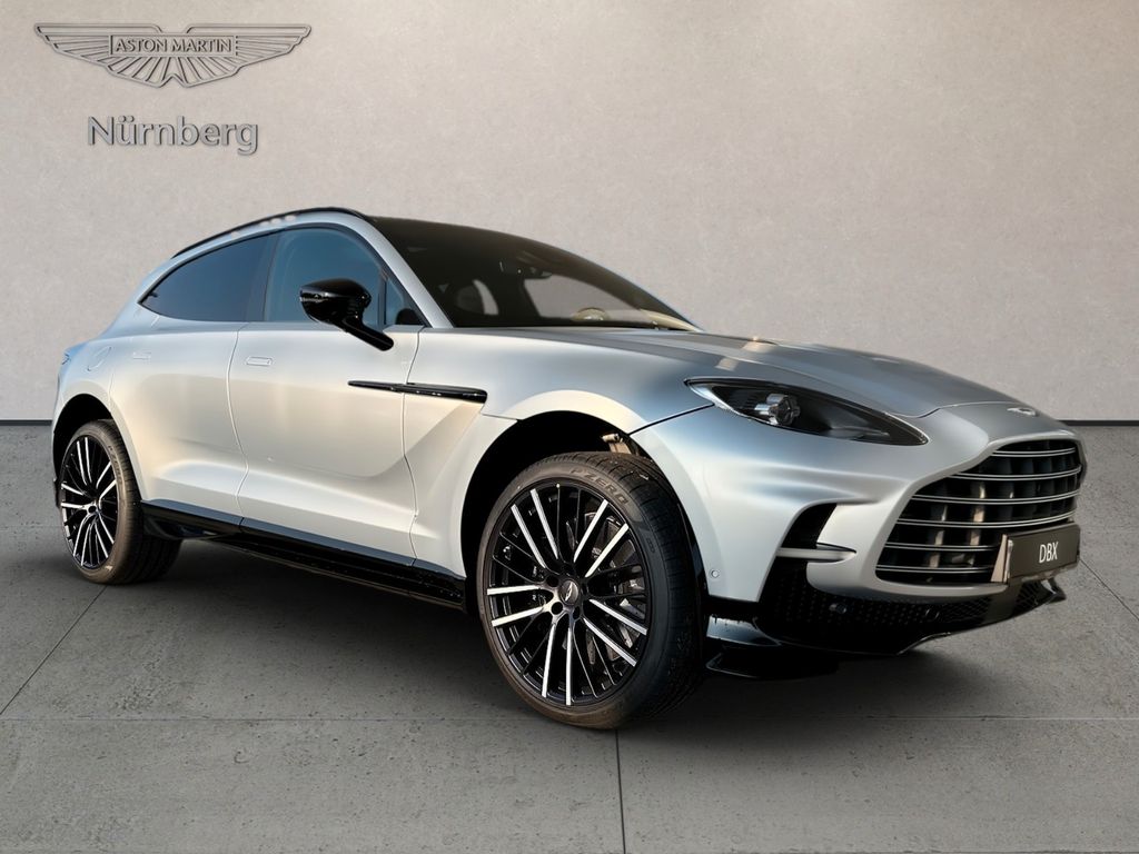 Aston Martin DBX 2025