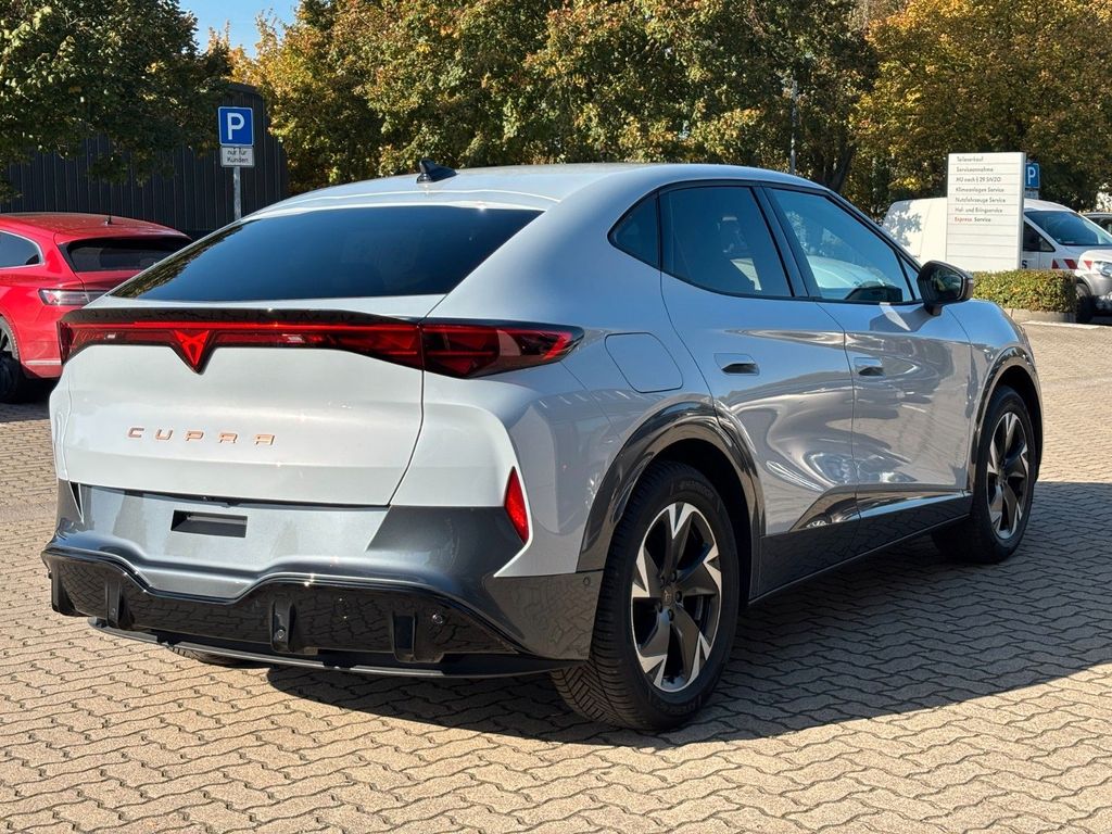 Cupra Tavascan 2024