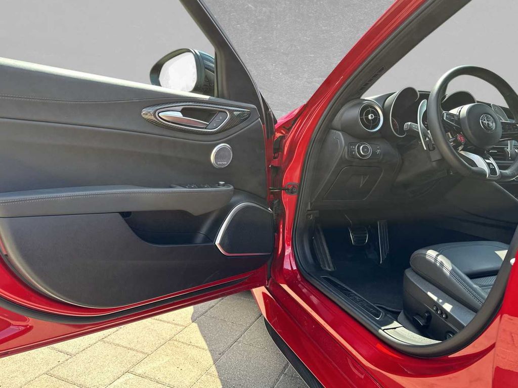 Alfa Romeo Giulia 2022