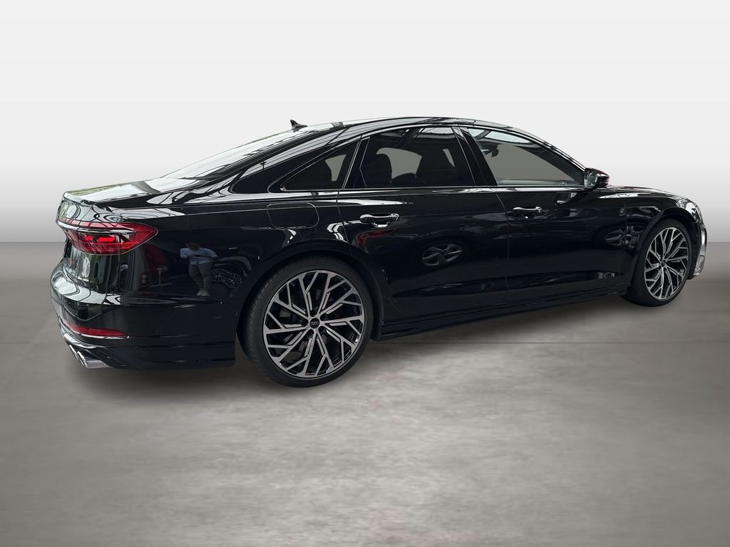 Audi S8 2023
