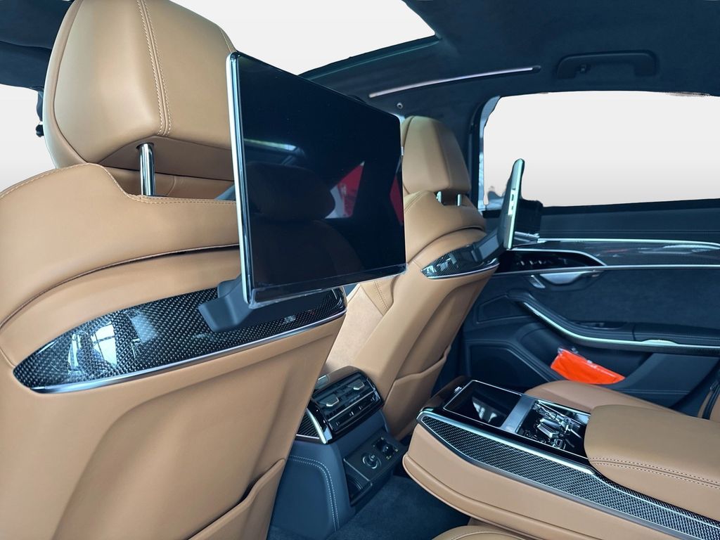 Audi S8 2023