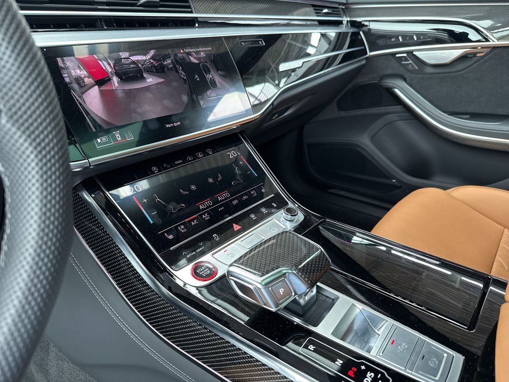 Audi S8 2023