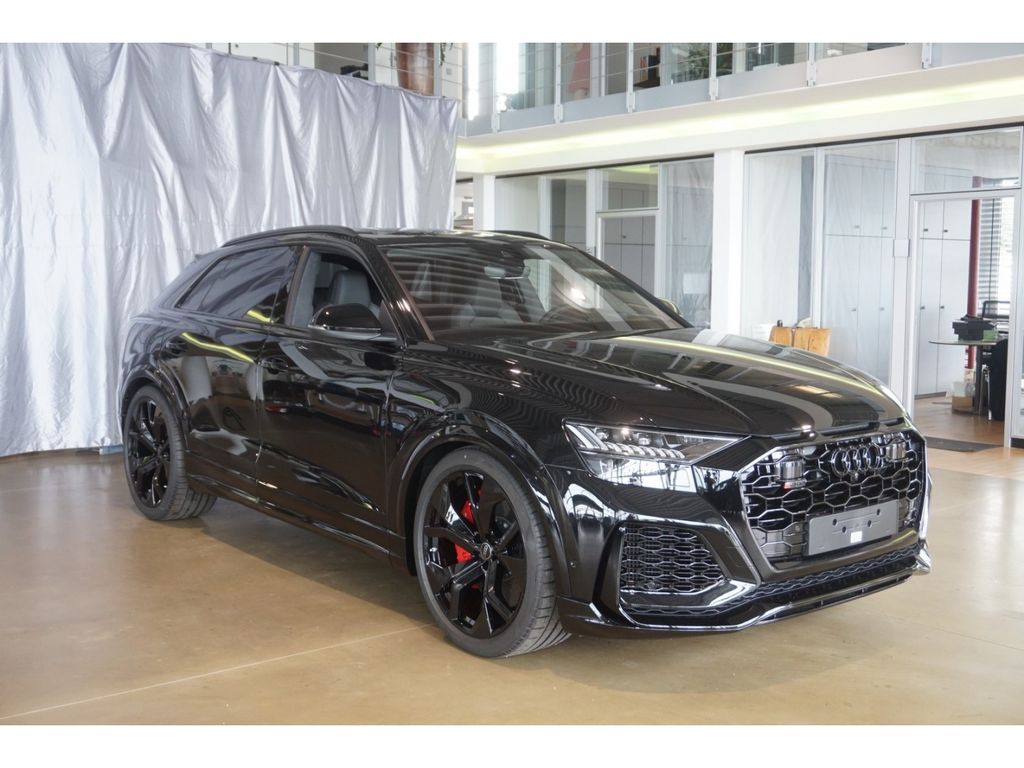 Audi RSQ8 2023