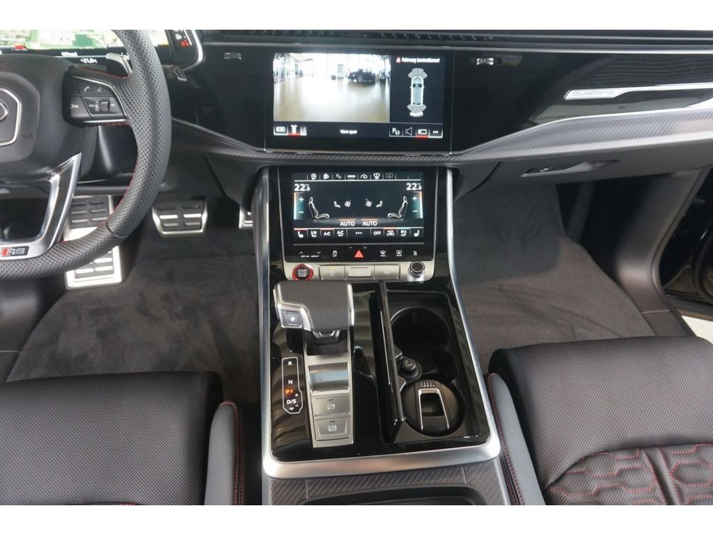 Audi RSQ8 2023