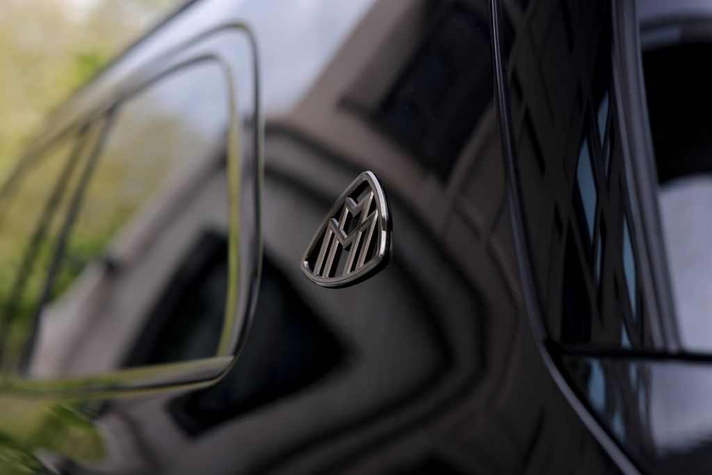 Mercedes-Benz GLS 600