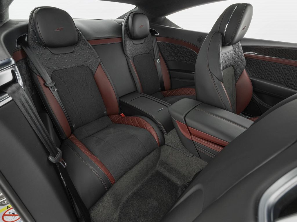 Bentley Continental GT 2024