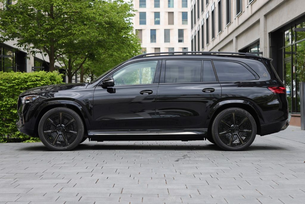 Mercedes-Benz GLS 600