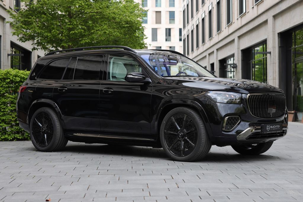 Mercedes-Benz GLS 600