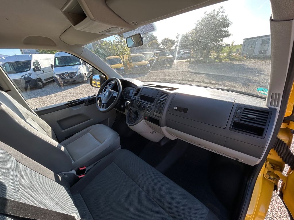 Volkswagen T5 Transporter 2012