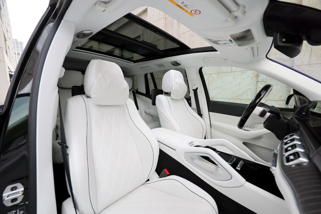 Mercedes-Benz GLS 600